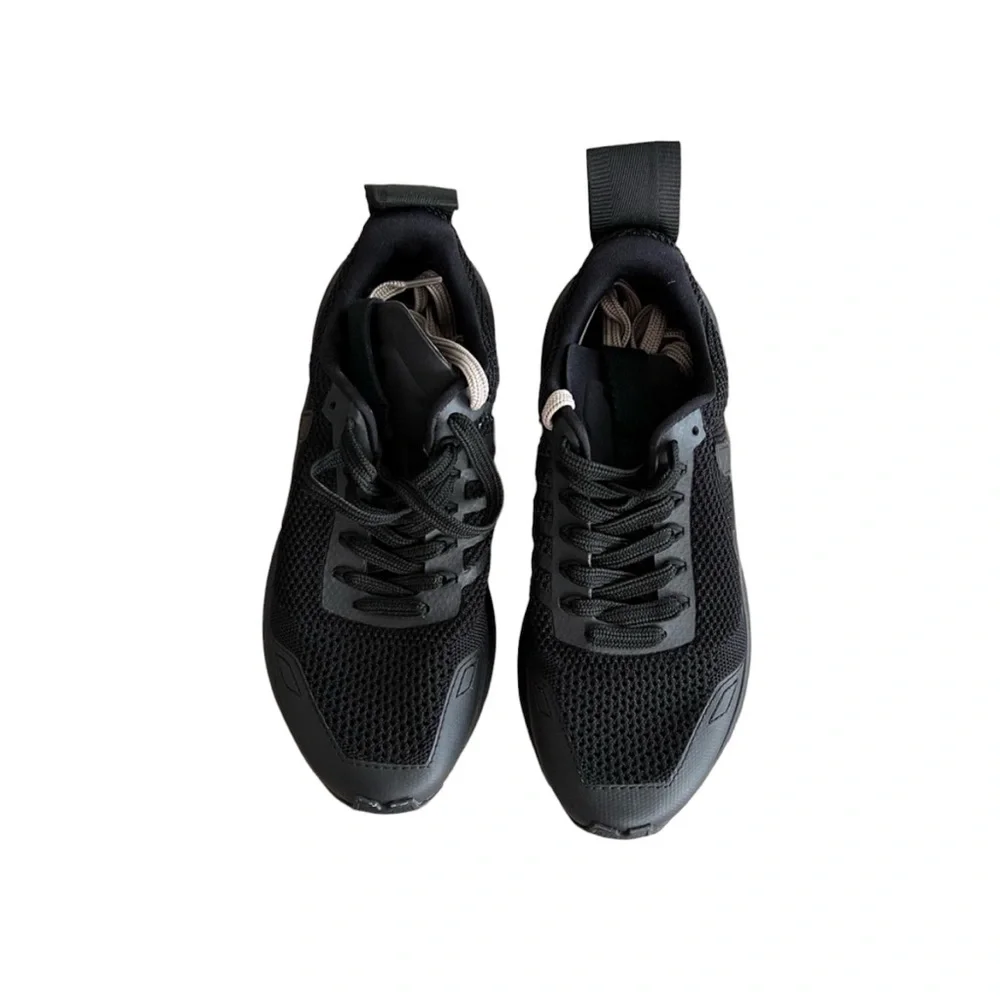 Rick Owens x Veja Performance Runner V-knit Sneakers in Black Women’s Size 7